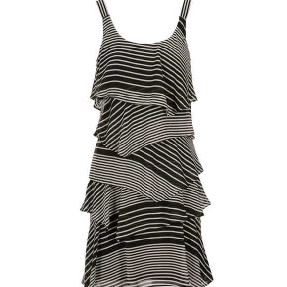 🌟nwt ROBBIE BEE LAYERED STRIPE DRESS🌟 - Picture 2 of 4